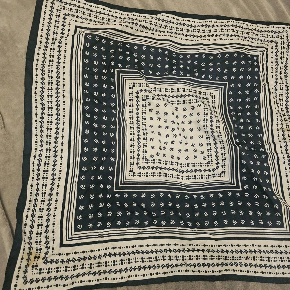 Blue Printed Scarf‎ Made In Italy Polyester Square Scarf